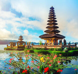 Indonesische Vielfalt auf Sumatra, Java und Bali Indonesische Vielfalt auf Sumatra, Java und Bali