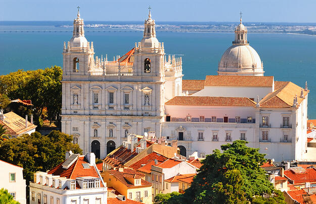 Lissabon und Madeira ─ Weiße Stadt und Blumeninsel Lissabon und Madeira ─ Weiße Stadt und Blumeninsel